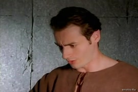 Xmxx سكس غتيصاب وتعزيب فتات في الغابة