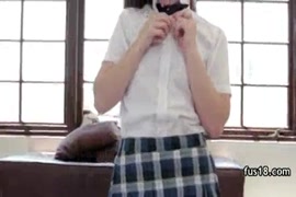 طياز في اشارع