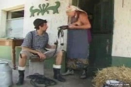 Xnxx تنتقم من زوجها