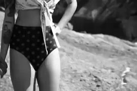 موقع تحميل سكس في المترو