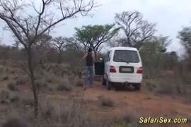 اباء ينيكوا بناتهم