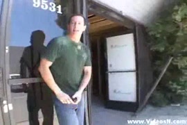 سكس اجمل بنت مثيره تلعب بزب حتاالقذف