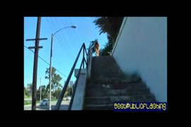 نيك بنات يحلقن شعر البكرة