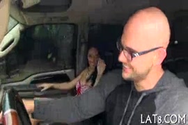 الحيوانات سكس بنات نيتك متحرك