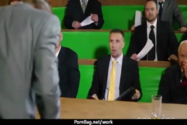 سكس مؤخرات ضخمة نساء في سن الخمسينات