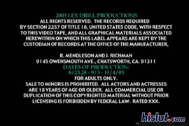 مقطع قصير طالب ينيك معلمه