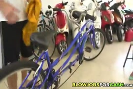 سكس مغتصب النساء