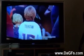 نيك طالبه اثناء مراجعة الدرس