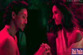 سكس حيوانات راجل ينيك كلبة