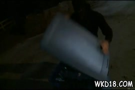 تنزيل مقاطع فديو نيك بنات اليمن حقيقي باللغه العربيه سكس - الاباحية أنبوب فيديو