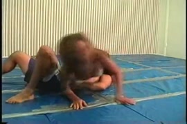 سكس رجال ينيك قرده