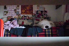 مشاهدة صور رجل بينيك بنت امام أمها