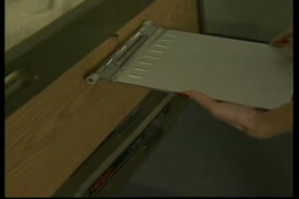 تنزيل مقاطع فيديو سكس بنات ترهط وتجلخ كسها وتقذف لبن